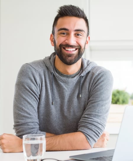 Évaluation du sourire Invisalign, dentiste à Laval