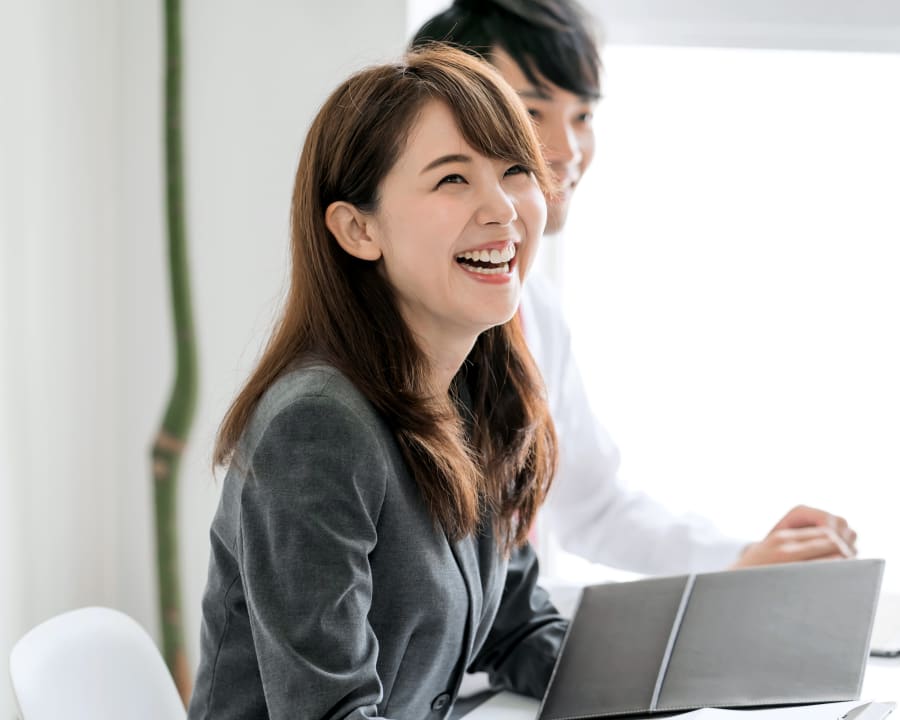 Couronnes et incrustations le jour même, Dentiste à Laval